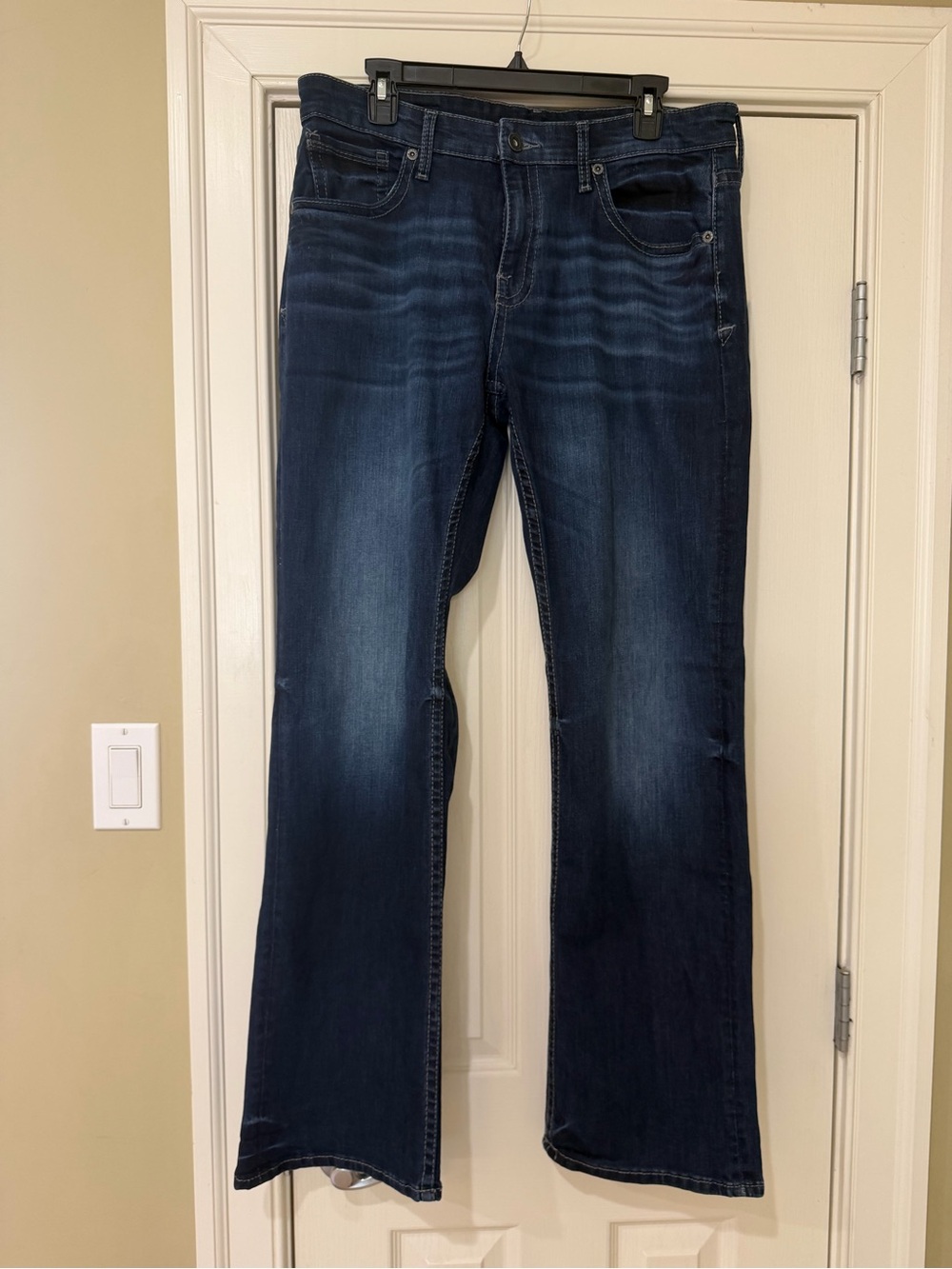 BKE Men's Jake Bootcut Jeans